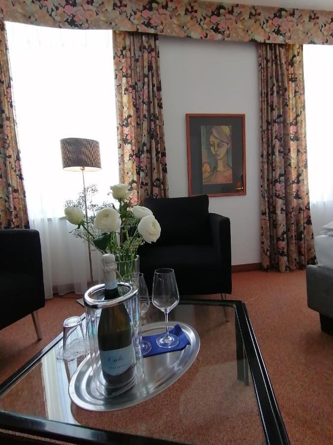 Hotel Wendelstein Rosenheim Exteriör bild