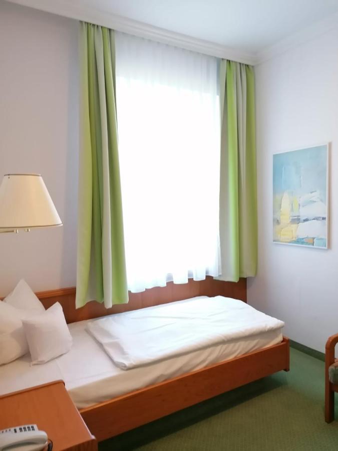 Hotel Wendelstein Rosenheim Exteriör bild